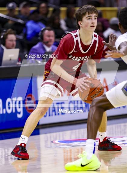 Thumbnail 2 in Benton vs Vashon (MSHSAA Class 4 Championship) photogallery.