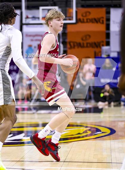 Thumbnail 1 in Benton vs Vashon (MSHSAA Class 4 Championship) photogallery.