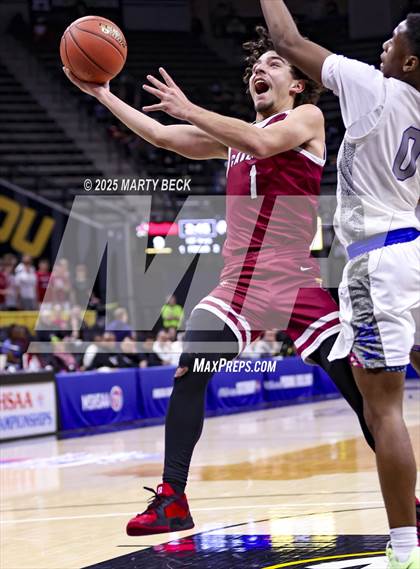 Thumbnail 3 in Benton vs Vashon (MSHSAA Class 4 Championship) photogallery.