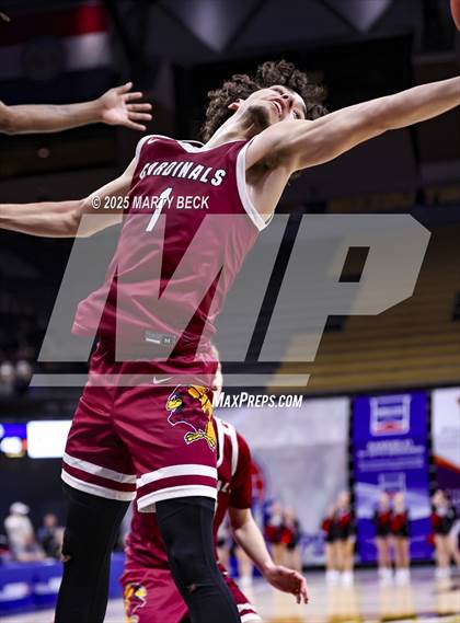 Thumbnail 2 in Benton vs Vashon (MSHSAA Class 4 Championship) photogallery.