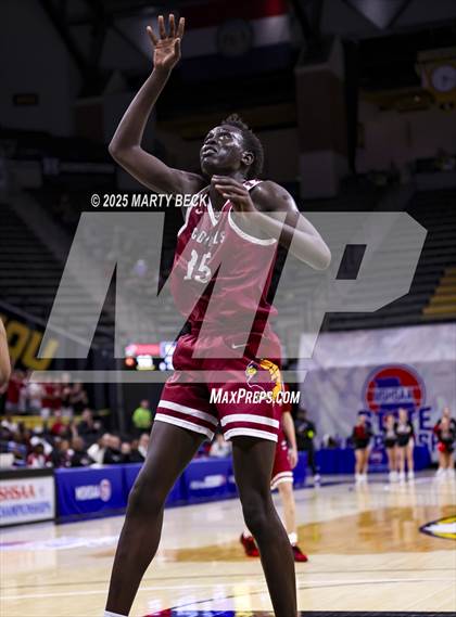 Thumbnail 2 in Benton vs Vashon (MSHSAA Class 4 Championship) photogallery.