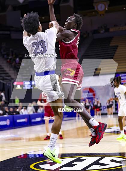 Thumbnail 2 in Benton vs Vashon (MSHSAA Class 4 Championship) photogallery.