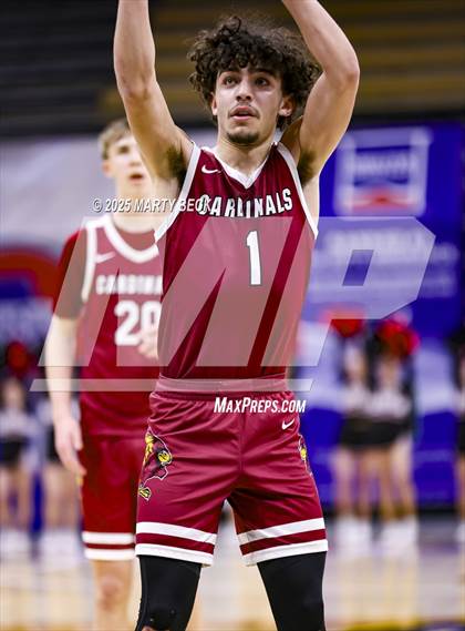 Thumbnail 2 in Benton vs Vashon (MSHSAA Class 4 Championship) photogallery.