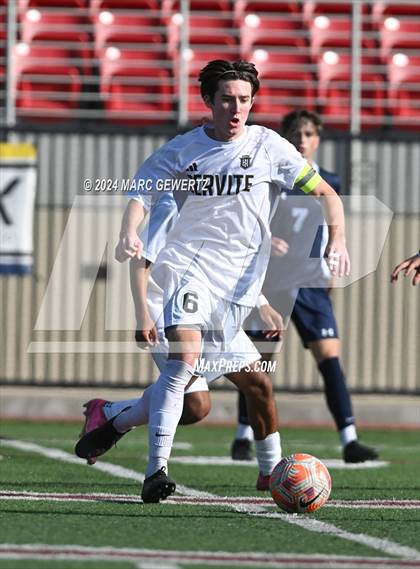 Thumbnail 2 in Servite vs. Bellarmine College Prep (SoCal College Showcase) photogallery.