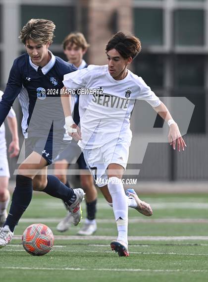 Thumbnail 3 in Servite vs. Bellarmine College Prep (SoCal College Showcase) photogallery.