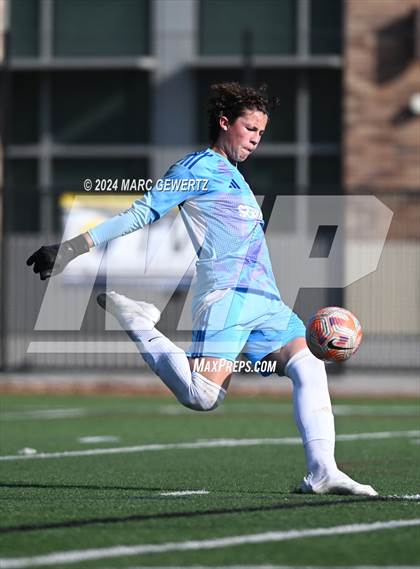 Thumbnail 3 in Servite vs. Bellarmine College Prep (SoCal College Showcase) photogallery.