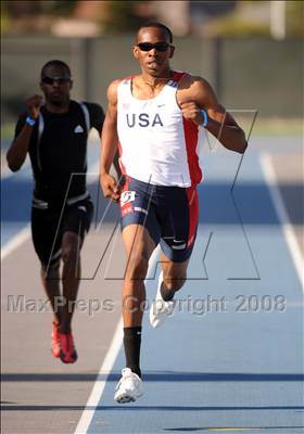 Thumbnail 2 in California Relays photogallery.