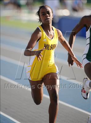 Thumbnail 1 in California Relays photogallery.
