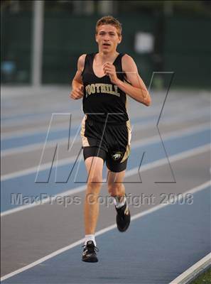 Thumbnail 1 in California Relays photogallery.