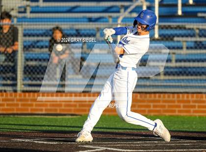 Thumbnail 3 in Putnam City West @ Deer Creek photogallery.