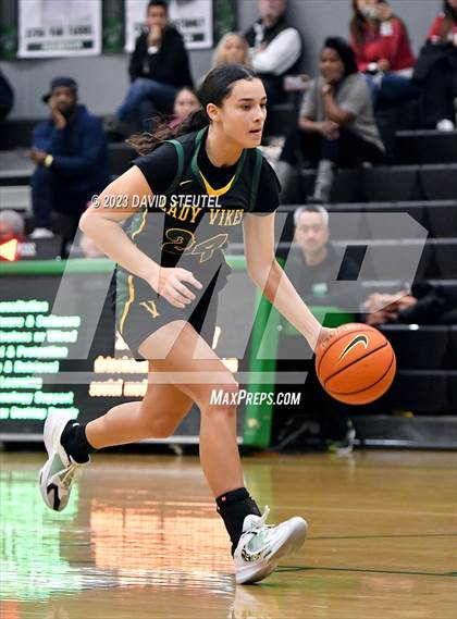 Thumbnail 2 in Vanden vs. Bonita Vista (St. Mary's Stockton MLK Showcase) photogallery.