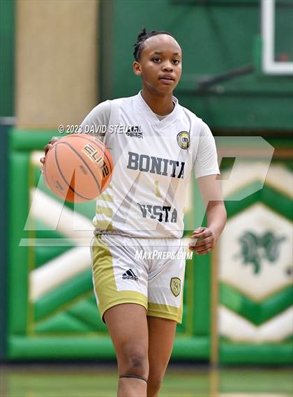 Thumbnail 2 in Vanden vs. Bonita Vista (St. Mary's Stockton MLK Showcase) photogallery.