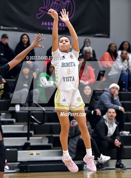 Thumbnail 2 in Vanden vs. Bonita Vista (St. Mary's Stockton MLK Showcase) photogallery.