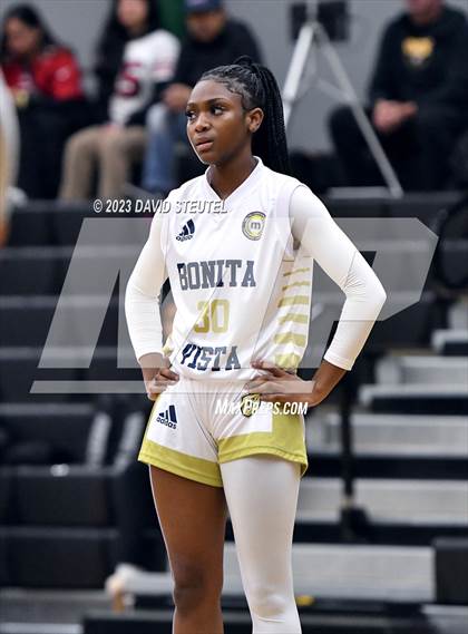 Thumbnail 2 in Vanden vs. Bonita Vista (St. Mary's Stockton MLK Showcase) photogallery.