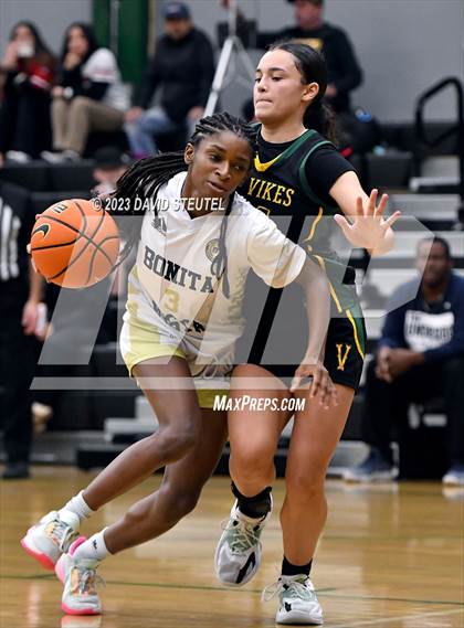Thumbnail 2 in Vanden vs. Bonita Vista (St. Mary's Stockton MLK Showcase) photogallery.