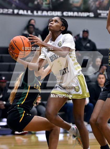 Thumbnail 2 in Vanden vs. Bonita Vista (St. Mary's Stockton MLK Showcase) photogallery.