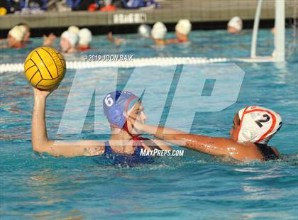 Thumbnail 1 in Washington vs Tamalpais (Bronco Invitational) photogallery.
