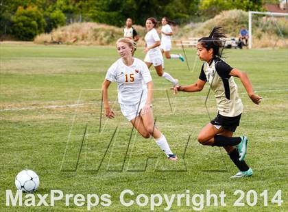 Thumbnail 3 in St Francis vs Enochs (CIF SJS D1 Quarterfinal Playoff) photogallery.