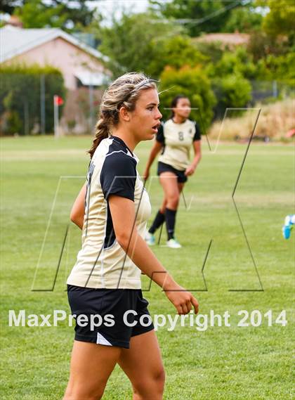 Thumbnail 2 in St Francis vs Enochs (CIF SJS D1 Quarterfinal Playoff) photogallery.