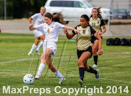 Thumbnail 2 in St Francis vs Enochs (CIF SJS D1 Quarterfinal Playoff) photogallery.