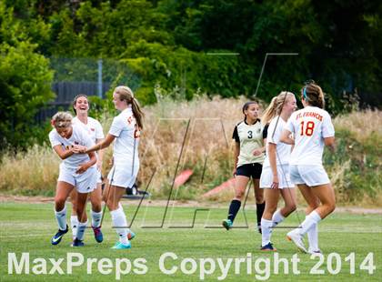 Thumbnail 1 in St Francis vs Enochs (CIF SJS D1 Quarterfinal Playoff) photogallery.