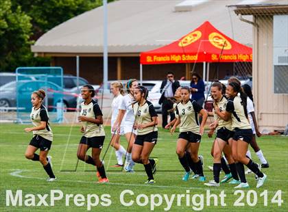 Thumbnail 3 in St Francis vs Enochs (CIF SJS D1 Quarterfinal Playoff) photogallery.