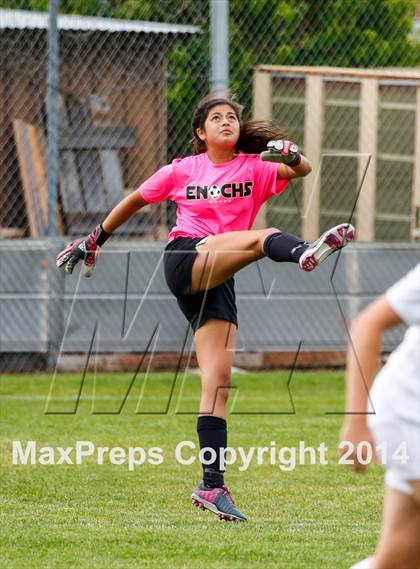 Thumbnail 3 in St Francis vs Enochs (CIF SJS D1 Quarterfinal Playoff) photogallery.