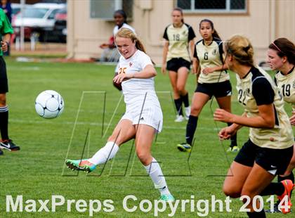 Thumbnail 3 in St Francis vs Enochs (CIF SJS D1 Quarterfinal Playoff) photogallery.