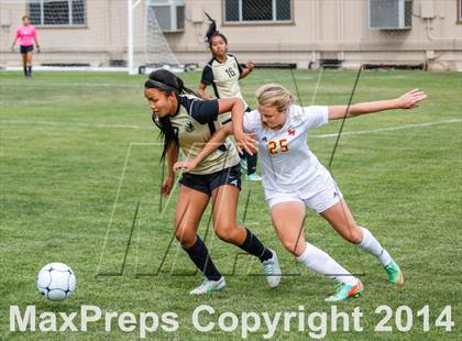Thumbnail 3 in St Francis vs Enochs (CIF SJS D1 Quarterfinal Playoff) photogallery.