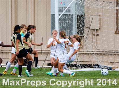 Thumbnail 2 in St Francis vs Enochs (CIF SJS D1 Quarterfinal Playoff) photogallery.