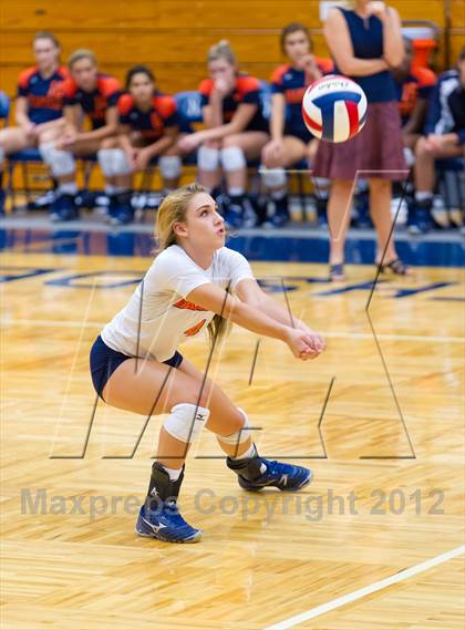 Thumbnail 1 in Taft @ Brandeis photogallery.