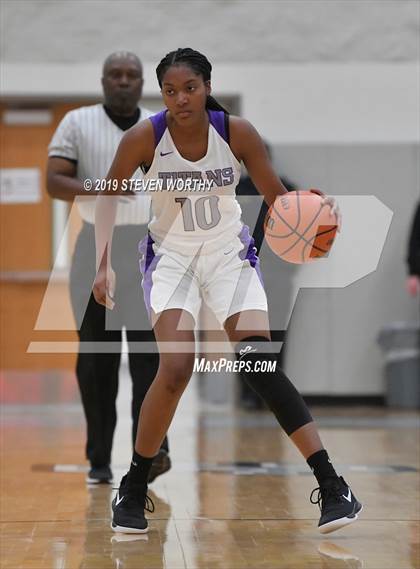 Thumbnail 2 in Corinth Holders @ South Garner photogallery.