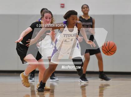 Thumbnail 2 in Corinth Holders @ South Garner photogallery.