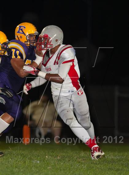 Thumbnail 2 in Patterson @ Escalon photogallery.