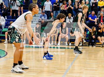 Thumbnail 2 in Fountain-Fort Carson vs. Mountain Vista (CHSAA 5A Semifinal) photogallery.