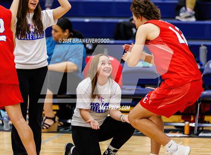 Thumbnail 2 in Fountain-Fort Carson vs. Mountain Vista (CHSAA 5A Semifinal) photogallery.