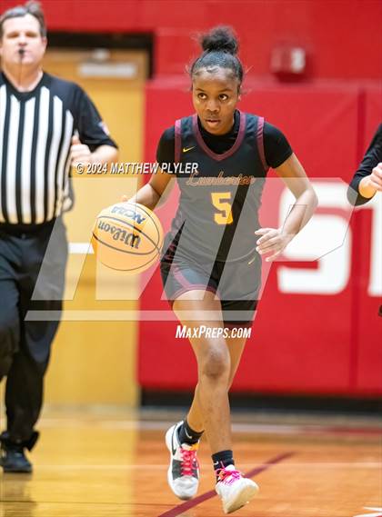 Thumbnail 2 in Lumberton @ Seventy-First photogallery.