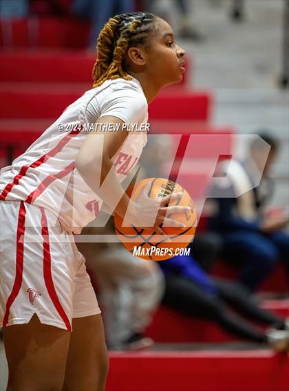 Thumbnail 3 in Lumberton @ Seventy-First photogallery.