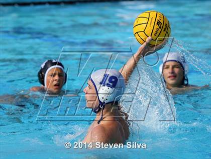 Thumbnail 1 in Carlsbad vs. Ramona (CIF SDS D1 Quarterfinal) photogallery.