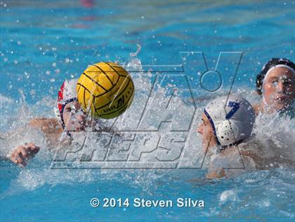 Thumbnail 1 in Carlsbad vs. Ramona (CIF SDS D1 Quarterfinal) photogallery.