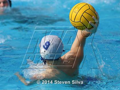 Thumbnail 2 in Carlsbad vs. Ramona (CIF SDS D1 Quarterfinal) photogallery.