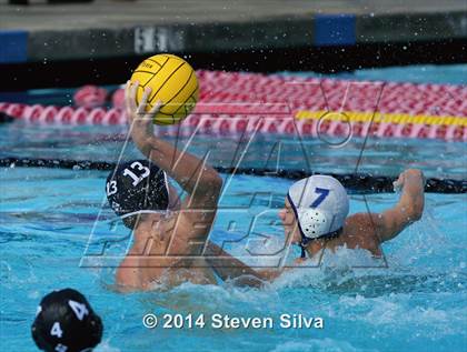 Thumbnail 3 in Carlsbad vs. Ramona (CIF SDS D1 Quarterfinal) photogallery.