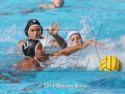 Thumbnail 3 in Carlsbad vs. Ramona (CIF SDS D1 Quarterfinal) photogallery.