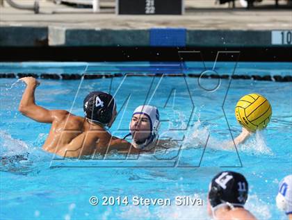 Thumbnail 3 in Carlsbad vs. Ramona (CIF SDS D1 Quarterfinal) photogallery.