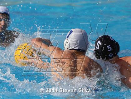 Thumbnail 3 in Carlsbad vs. Ramona (CIF SDS D1 Quarterfinal) photogallery.