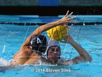 Thumbnail 1 in Carlsbad vs. Ramona (CIF SDS D1 Quarterfinal) photogallery.