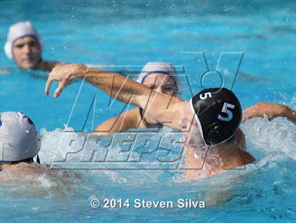Thumbnail 2 in Carlsbad vs. Ramona (CIF SDS D1 Quarterfinal) photogallery.