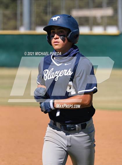 Thumbnail 2 in Sierra Canyon @ Trabuco Hills (CIF Southern Section D2 Quarterfinal) photogallery.
