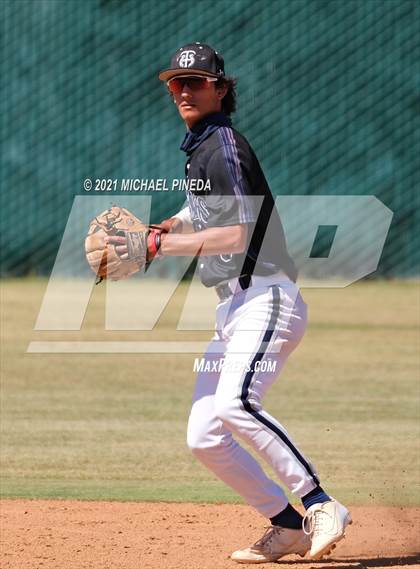 Thumbnail 2 in Sierra Canyon @ Trabuco Hills (CIF Southern Section D2 Quarterfinal) photogallery.