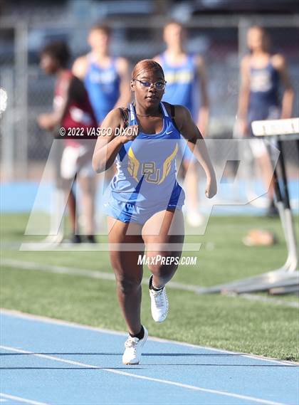 Thumbnail 2 in Southwest Regional Meet photogallery.